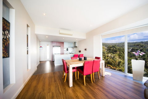 Whitsunday Reflections - Tourism Caloundra 14