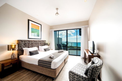 Whitsunday Reflections - Tourism Caloundra 19