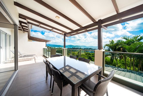 Whitsunday Reflections - Tourism Caloundra 21