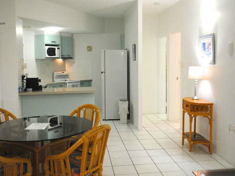 The Port Douglas Queenslander - Tourism Caloundra 22