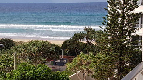 Surfers Chalet - Tourism Caloundra 23
