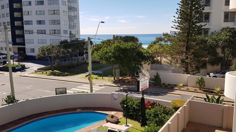 Surfers Chalet - Tourism Caloundra 17