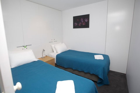Circle Luxury Holidays - Tourism Caloundra 7