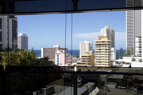 Circle Luxury Holidays - Tourism Caloundra 4