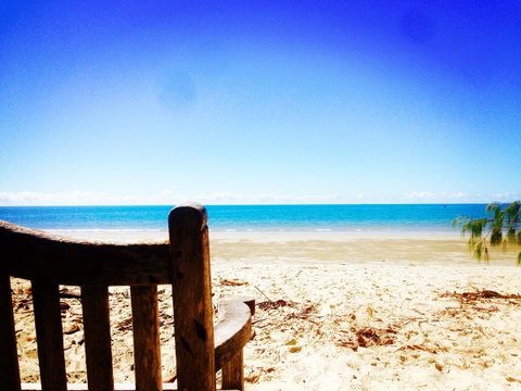 [ ANDY'S BEACH HOUSE ] - Tourism Caloundra 3