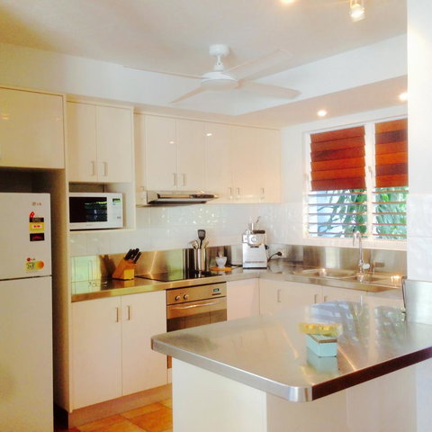 [ ANDY'S BEACH HOUSE ] - Tourism Caloundra 36