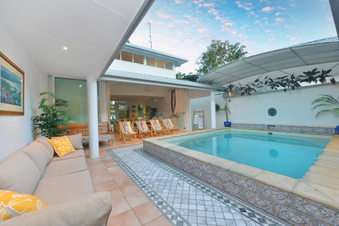 [ ANDY'S BEACH HOUSE ] - Tourism Caloundra 17