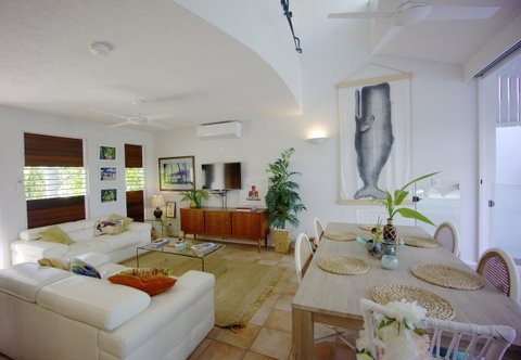 [ ANDY'S BEACH HOUSE ] - Tourism Caloundra 34