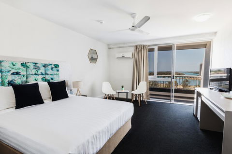 Greenmount Beach House - Tourism Caloundra 12