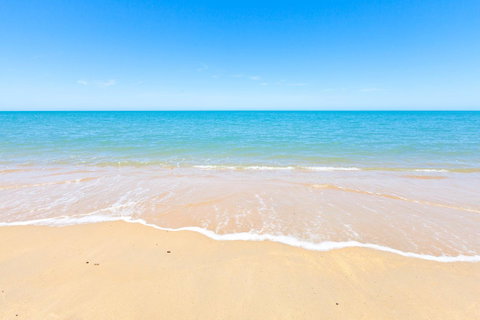 Trinity Beach Pacific - Tourism Caloundra 19
