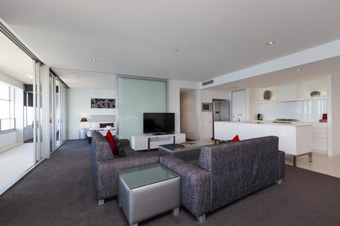 Q1 Resort & Spa - Official - Tourism Caloundra 38
