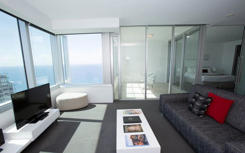 Q1 Resort & Spa - Official - Tourism Caloundra 10