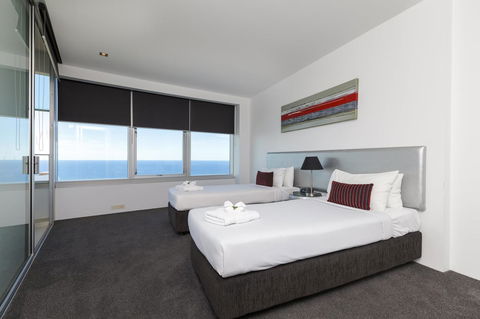 Q1 Resort & Spa - Official - Tourism Caloundra 8
