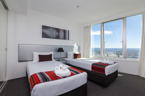 Q1 Resort & Spa - Official - Tourism Caloundra 26