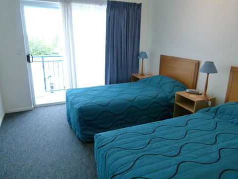 Madison Ocean Breeze Apartments - Tourism Caloundra 30