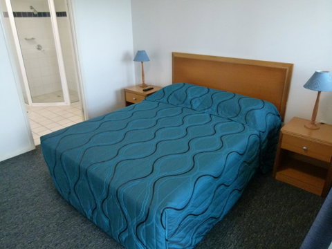 Madison Ocean Breeze Apartments - Tourism Caloundra 31