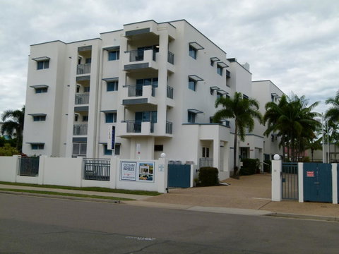 Madison Ocean Breeze Apartments - Tourism Caloundra 2