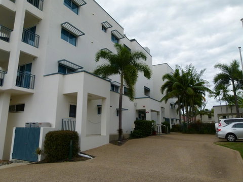 Madison Ocean Breeze Apartments - Tourism Caloundra 8