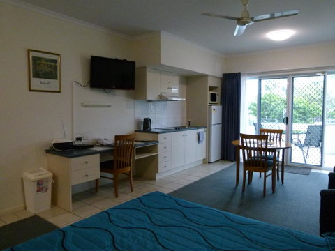 Madison Ocean Breeze Apartments - Tourism Caloundra 22