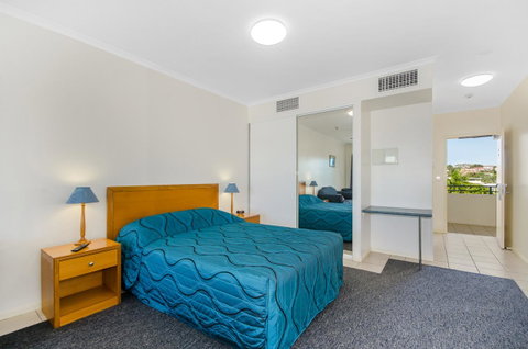 Madison Ocean Breeze Apartments - Tourism Caloundra 9