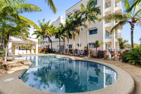 Madison Ocean Breeze Apartments - Tourism Caloundra 0