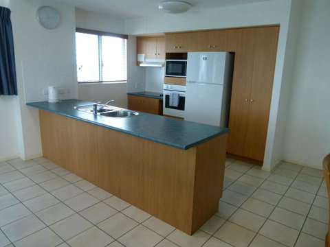 Madison Ocean Breeze Apartments - Tourism Caloundra 24