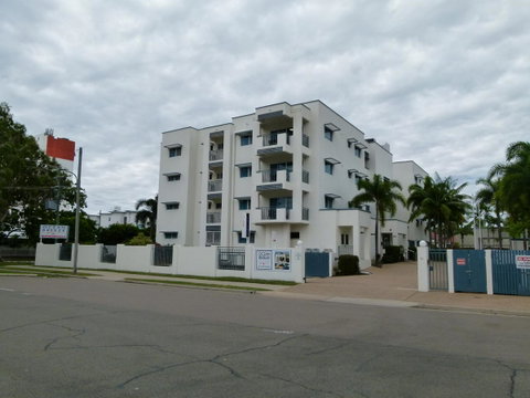 Madison Ocean Breeze Apartments - Tourism Caloundra 6