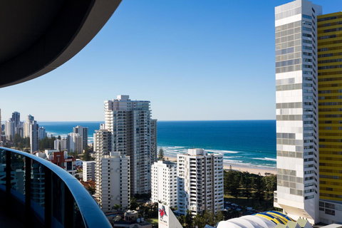 Oracle Resort Broadbeach - Gclr - Tourism Caloundra 41