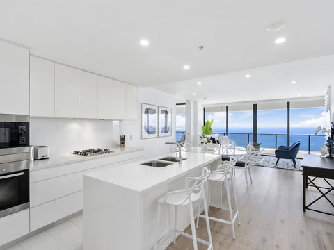 Oracle Resort Broadbeach - Gclr - Tourism Caloundra 13