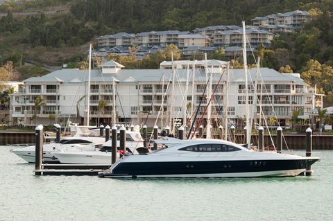 The Boathouse Apartments - Tourism Caloundra 3