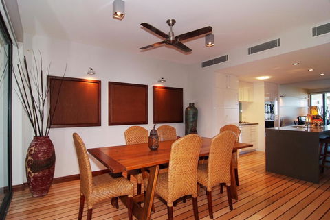 The Boathouse Apartments - Tourism Caloundra 12