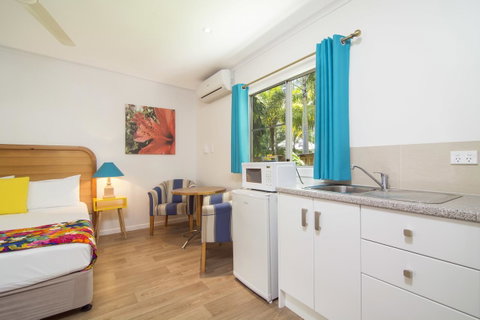 Port Douglas Motel - Tourism Caloundra 38