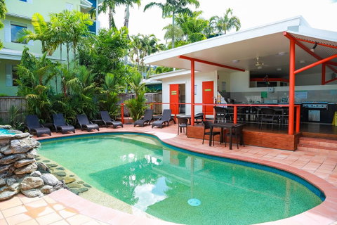 Port Douglas Motel - Tourism Caloundra 23