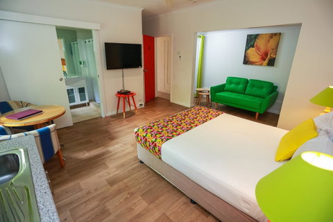 Port Douglas Motel - Tourism Caloundra 14
