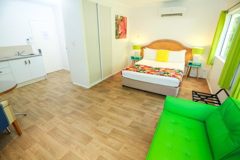 Port Douglas Motel - Tourism Caloundra 10