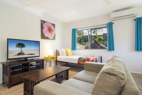 Port Douglas Motel - Tourism Caloundra 36