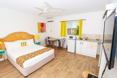 Port Douglas Motel - Tourism Caloundra 22