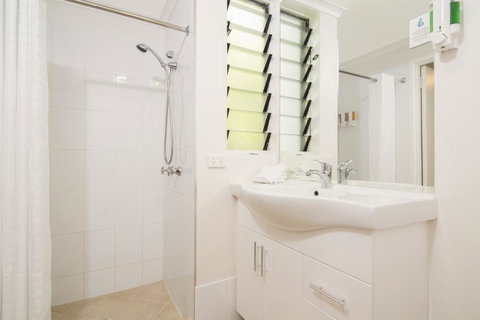 Port Douglas Motel - Tourism Caloundra 42