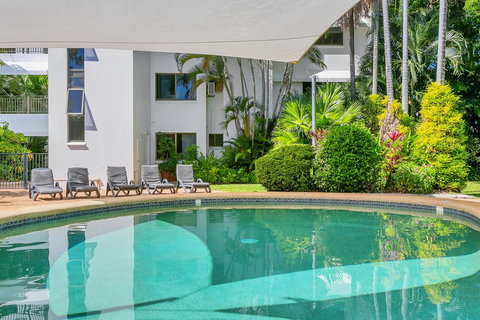 Roydon Beachfront Apartments - Tourism Caloundra 11