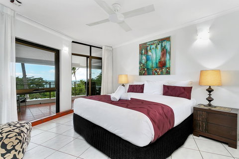 Roydon Beachfront Apartments - Tourism Caloundra 22