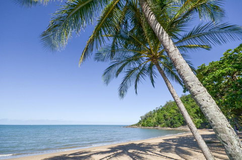 Roydon Beachfront Apartments - Tourism Caloundra 26