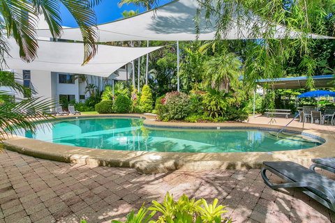 Roydon Beachfront Apartments - Tourism Caloundra 12