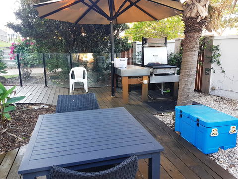 Casablanca Beachfront Apartments - Tourism Caloundra 3