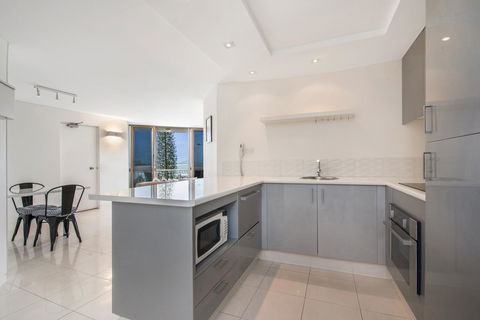 Alexandria Apartments - Tourism Caloundra 32