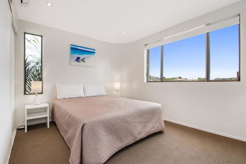 Alexandria Apartments - Tourism Caloundra 22