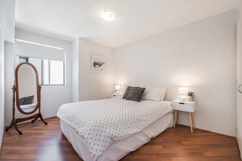 Alexandria Apartments - Tourism Caloundra 21