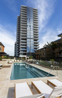 Book Burleigh Heads Accommodation Vacations Tourism Caloundra Tourism Caloundra