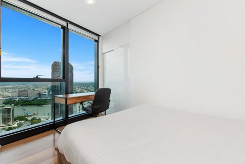 Brisbane Skytower By CLLIX - Tourism Caloundra 30