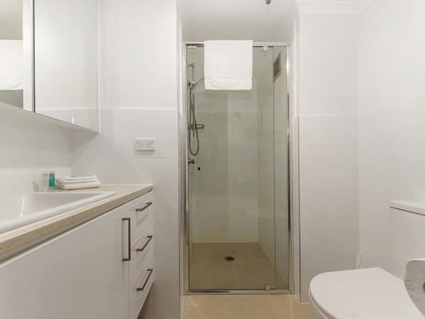 Sunbird Beach Resort Main Beach - Tourism Caloundra 29