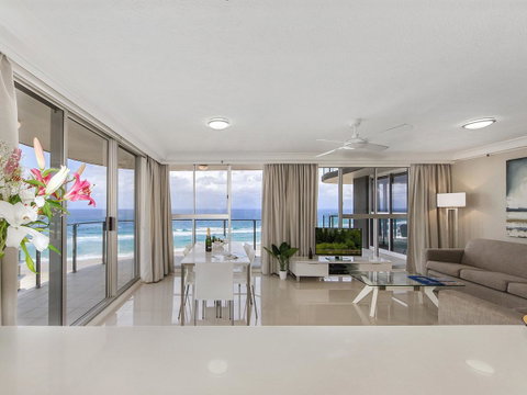 Sunbird Beach Resort Main Beach - Tourism Caloundra 18